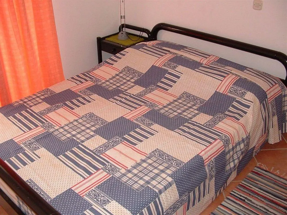 Отель Catalina Apartments Медулин