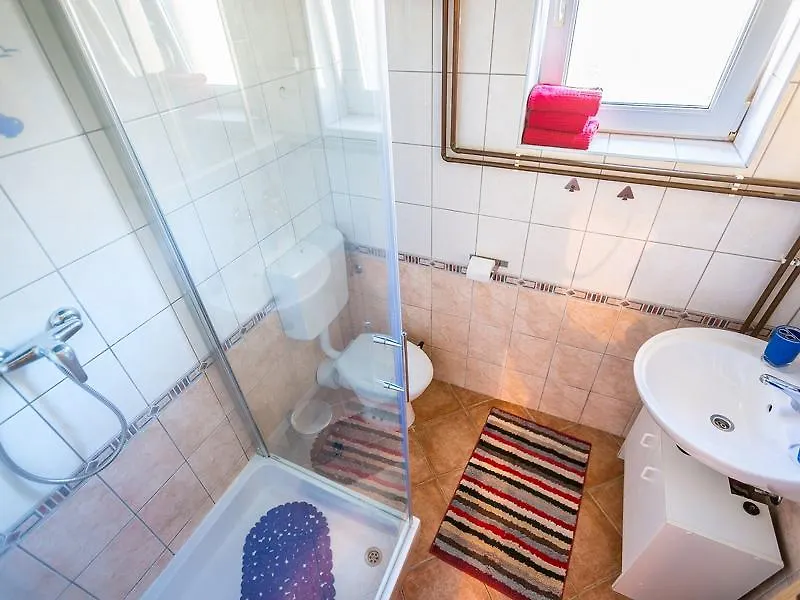 Catalina Apartments Медулин