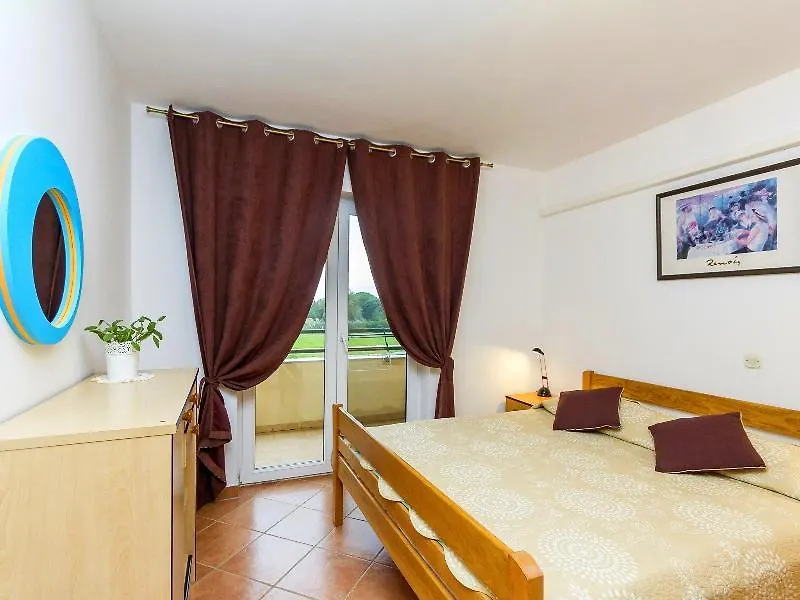 *** Отель Catalina Apartments Медулин Хорватия